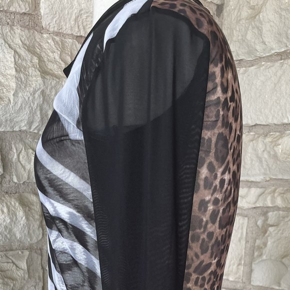 NWT Save The Faith White Tiger Long Sleeve Top - Picture 2 of 11